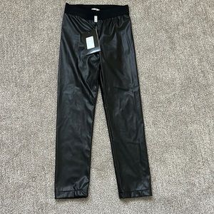 Elsy black leggings/ slim pants  size 32( 8 years old) made in Italy brand new.